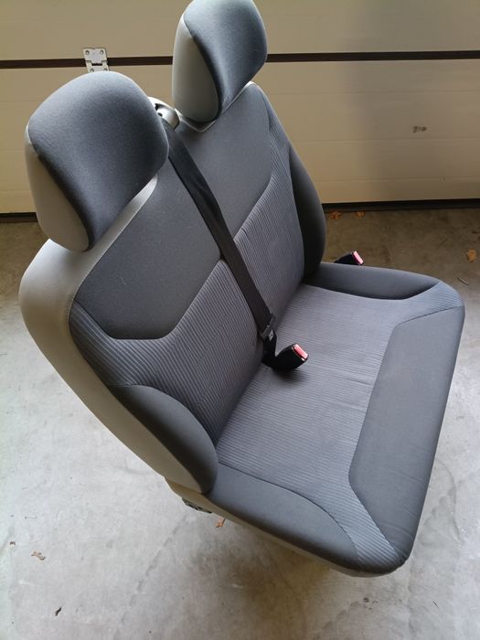 Fotel pasażera Vivaro trafić primastar 02-14