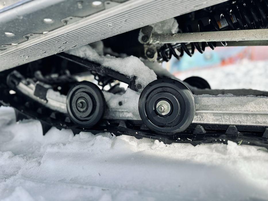 Снігохід Yamaha sx Viper 700 mountain edition