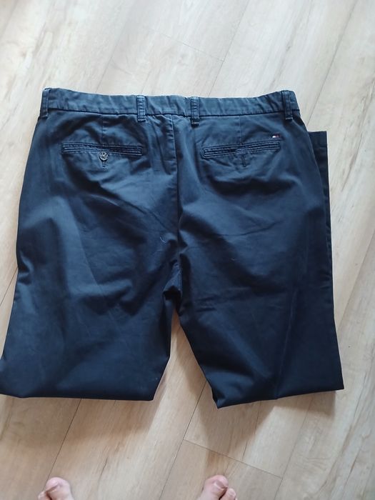 Chinosy hilfiger meskie