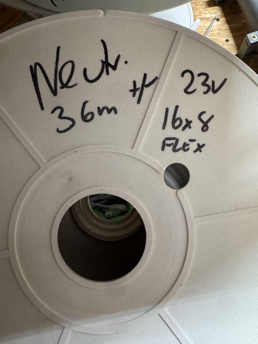 Neon flex 16x8 230v neutralny