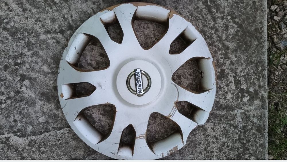 Колпак Nissan r 14 б.у цена за всё