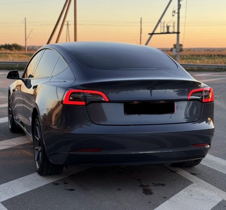 Аренда теслы / Tesla model 3 ( 23-25 г)