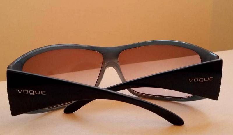 Óculos sol - VOGUE + portes grátis