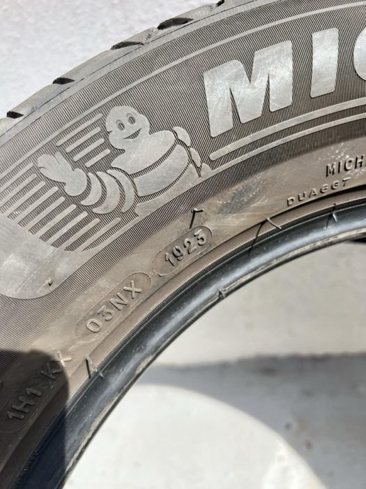 215/60/17 Mishelin 2 pneus