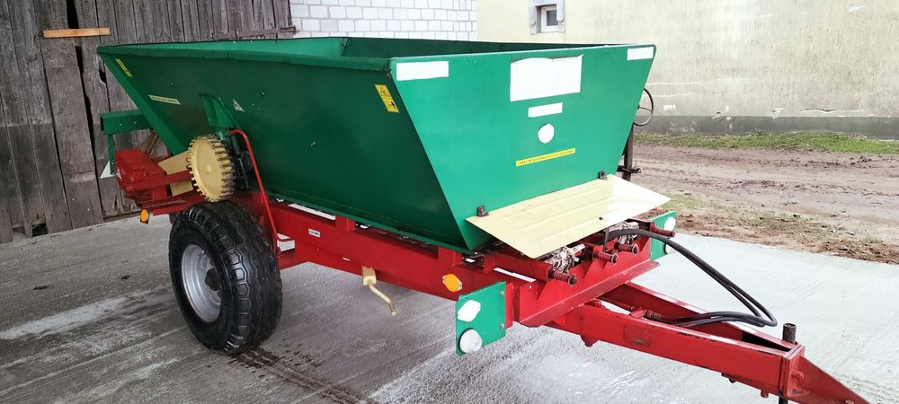 Rozsiewacz wapna RCW 3