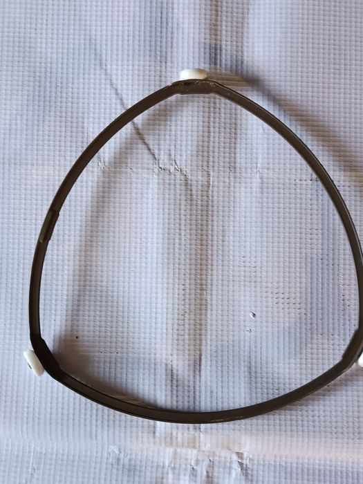 Pierścień obrotowy do talerza mikrofalówki