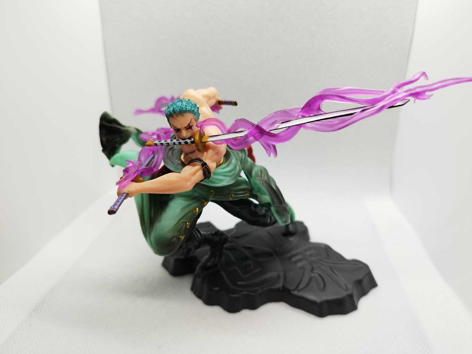 One Piece  Roronoa Zoro Santoryu Action Figure