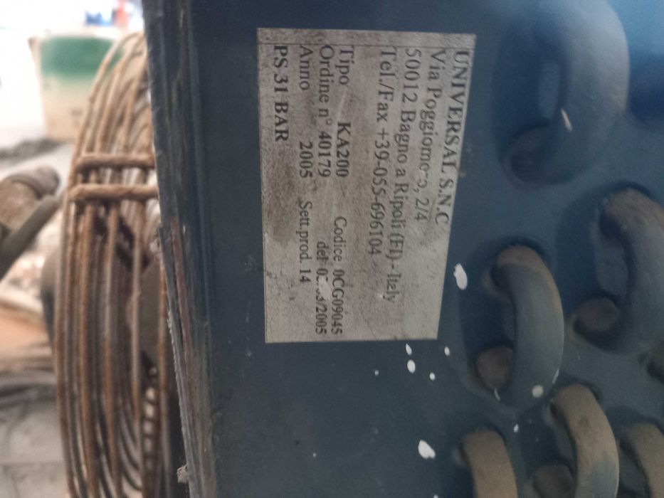 Grupo compressor e ventilador condensador