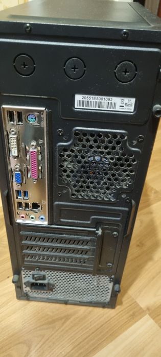 Komputer stacjonarny prpcesor Intel Pentium 3.2GHz