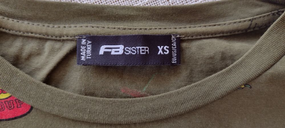 T-shirt damski XS