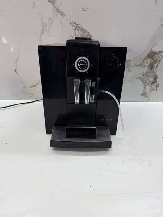 Кавомашина Jura Impressa F7