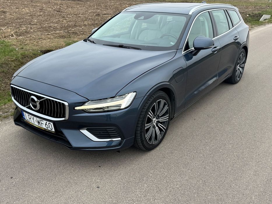 Volvo V60 Volvo V60 T8 Inscription  | Bogate wyposażenie | Niski przebieg