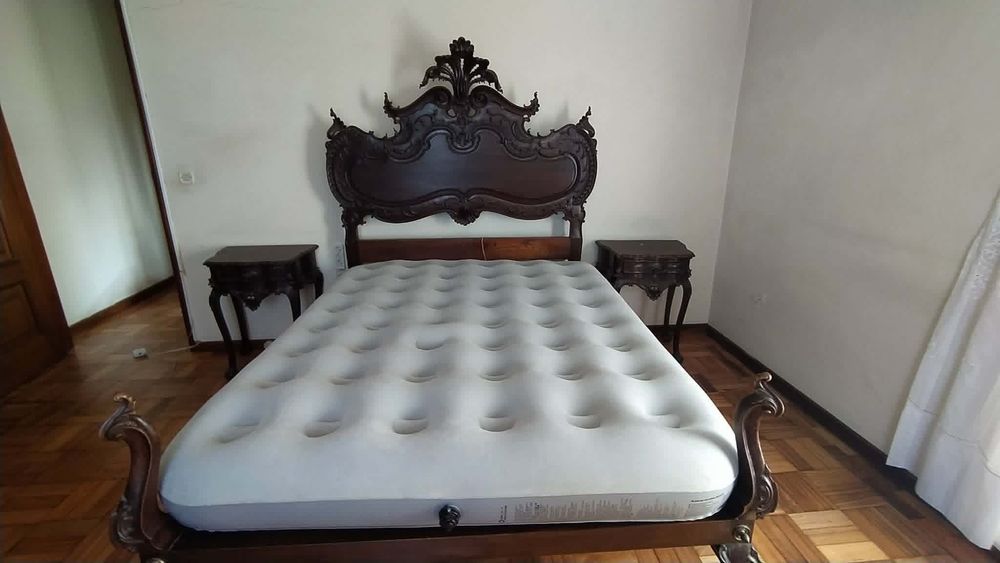 Mobília de quarto estilo D.. Maria
