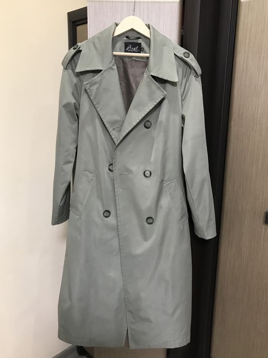Жіночий Тренч в ідеальному стані