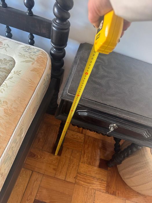 Mobilia: conjunto de móveis de sala e quarto