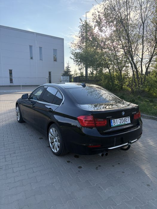 BMW 328iX - 2013