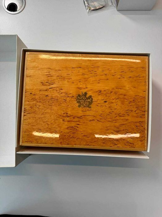 Коробки и документы для часов Piaget, Romaine Jerome