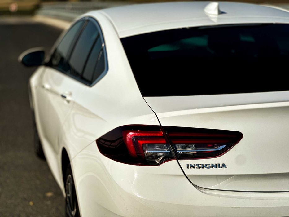 Opel Insygnia grand WYPOŻYCZALNIA, WYNAJEM samochodu osobowego i busów