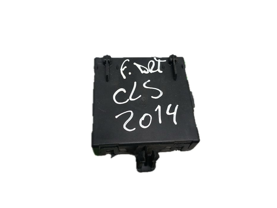Módulo genérico MERCEDES-BENZ CLS (C218)