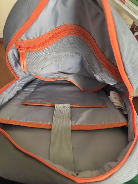 Mochila Hp Laranja e preta para portátil