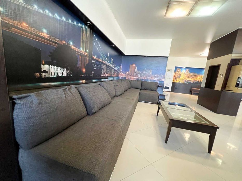 ЛЮКС 3-кімнатна квартира біля метро Лівобережна, подобово МВЦ