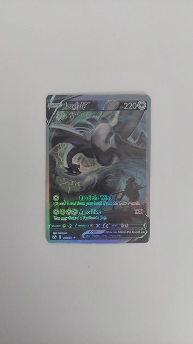 Lugia V karty pokémon