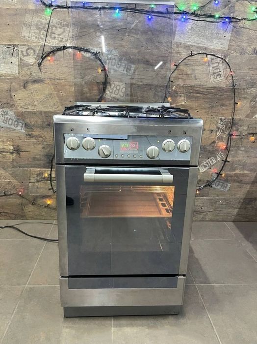 Комбінована плита / газова плита з електричною духовкою. Склад-магазин