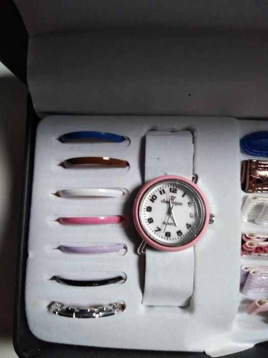 Zegarek damski, prezent