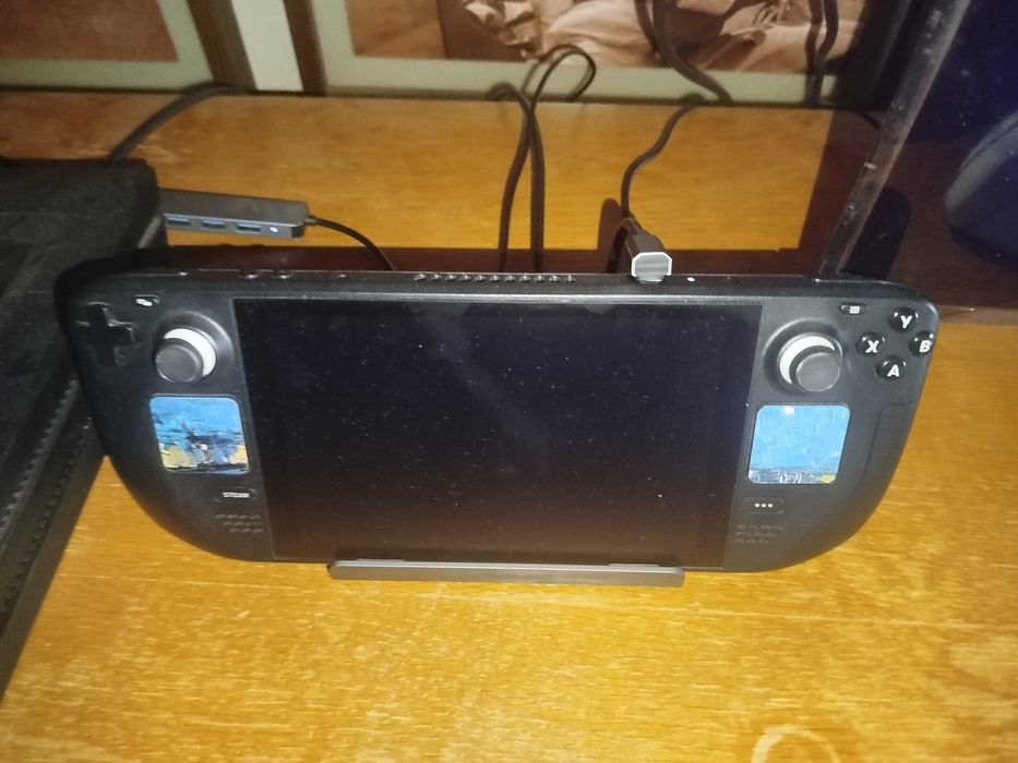 Steam Deck LCD 512 GB + 2 Cartões SD 512GB + Dock + Comando64739082527873121