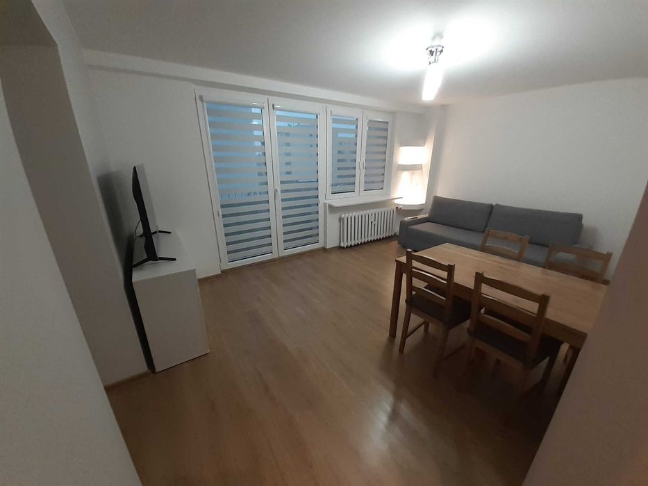 Wynajmę dwupokojowe mieszkanie po remoncie