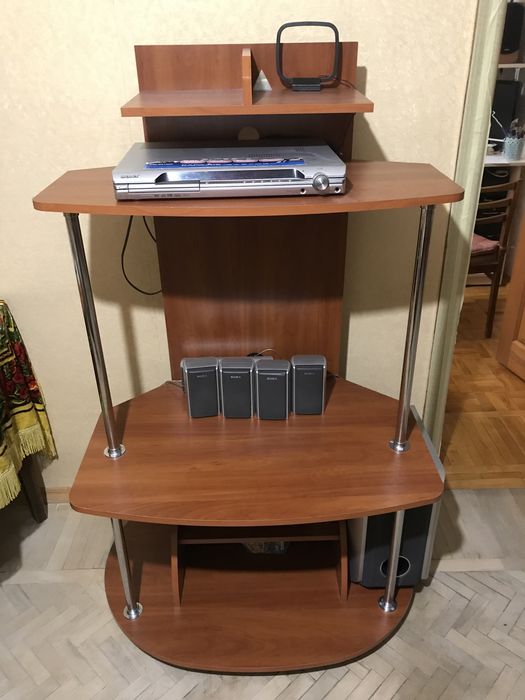 Продаєтся тумбочка для телевізора