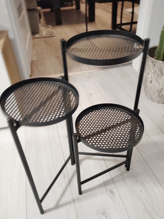 Kwietnik metalowy nowy