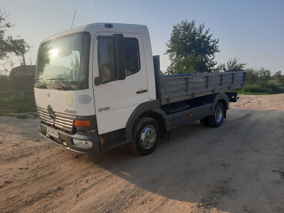 Продам авто Mercedes-Benz 815