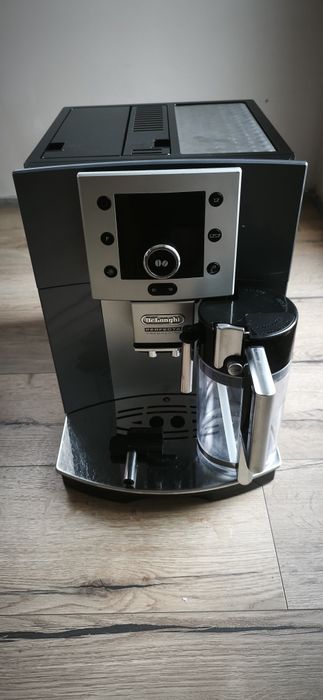 Ekspres DeLonghi Perfecta Cappuccino ESAM 5500