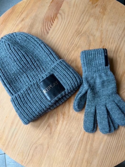 Шапка +рукавички Replay