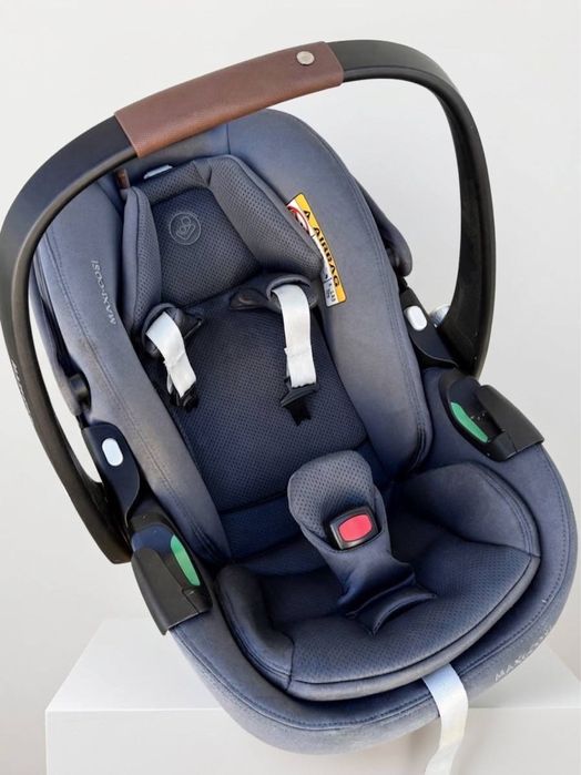 Автокрісло Maxi-Cosi Pebble 360