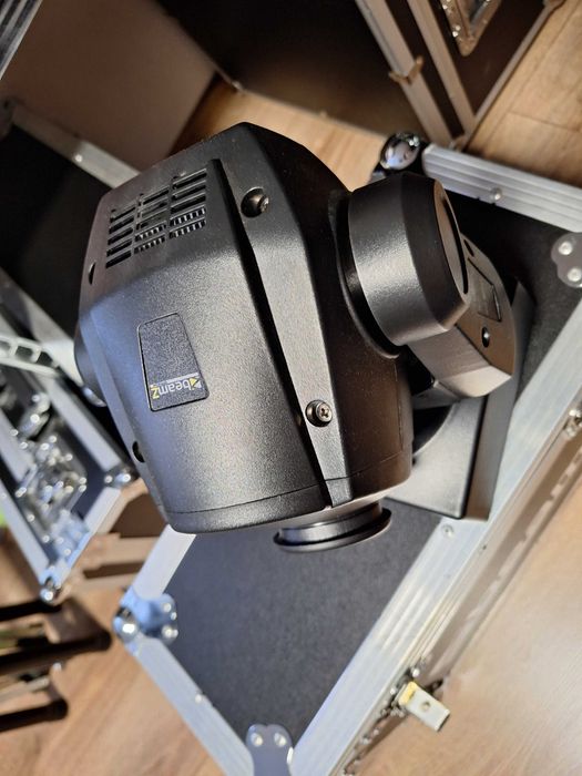 Sprzedam głowice ruchome  IGNITE60 marki BeamZ - 4 szt. w zestawie