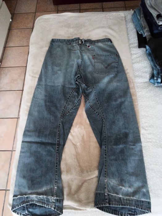 Levi's engineered64752394183937121