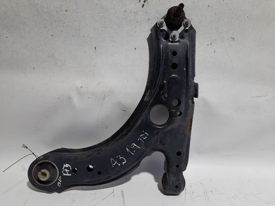 Braço de suspensão frente esquerdo AUDI A3 (8L1)