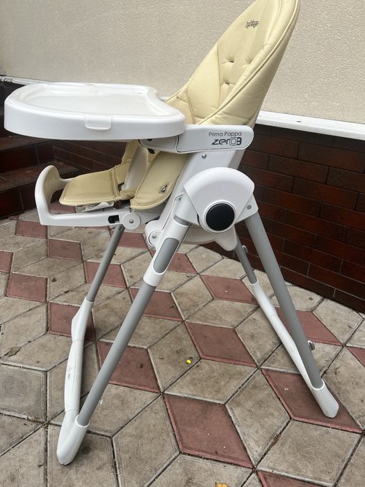 Стільчик для годування Peg Perego