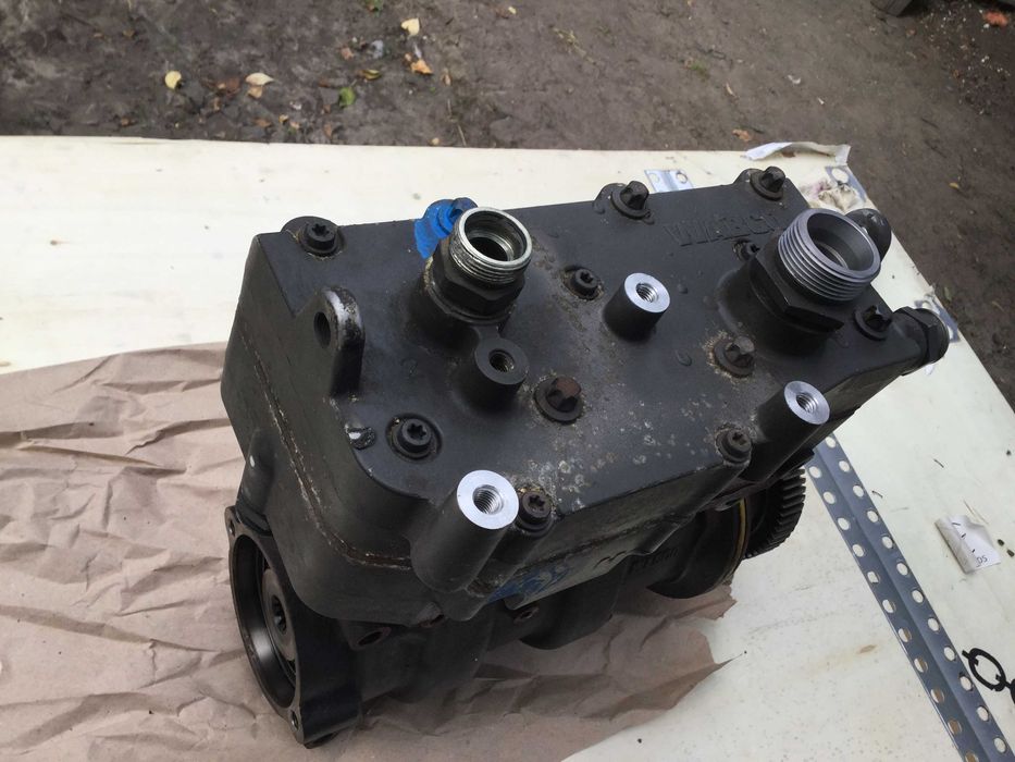 Компрессор на DAF 106XF 1883118, 9125180050 оригинал! Внутри новый!!!