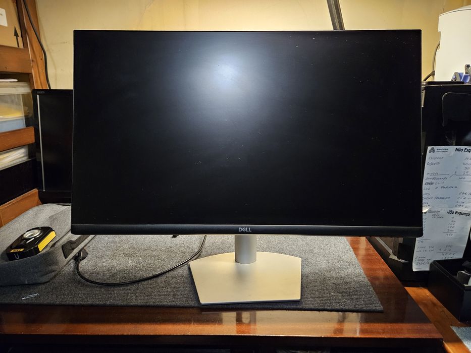 Monitor Dell S2722DC .27 polegadas .ecram partido. Funciona .