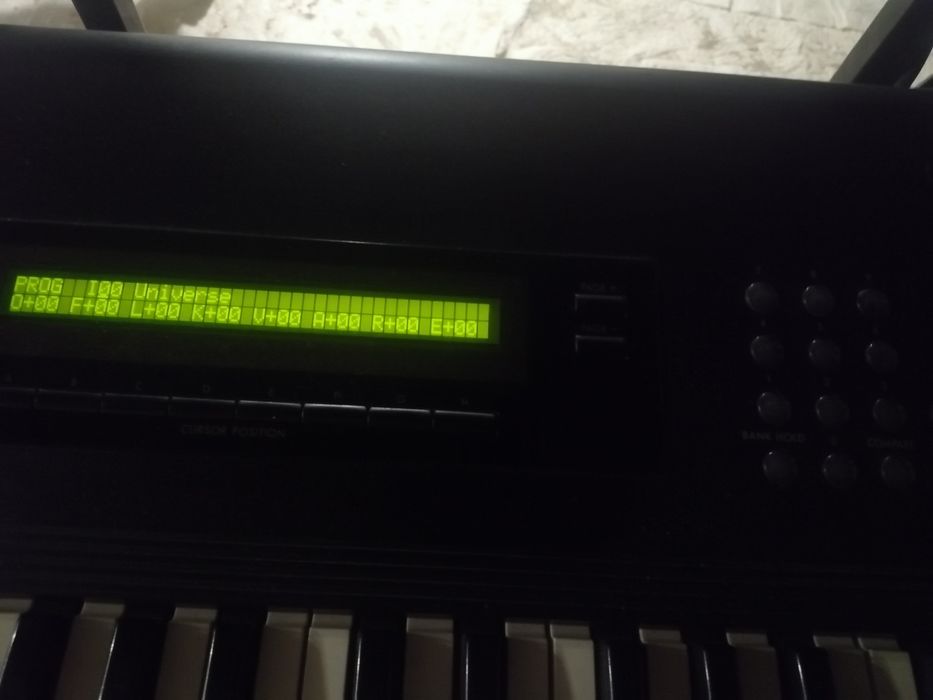 Korg M1 Легенда робочий ще  Vermona Synthesizer mono  легенда