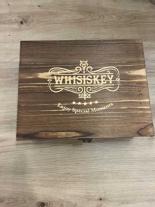 Zestaw do Whisky Szklanki Kamienie Pudełko Prezent + GRATIS Podkładki