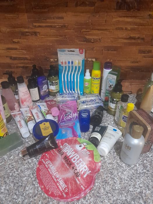 Маски,крема, пасти ,мило