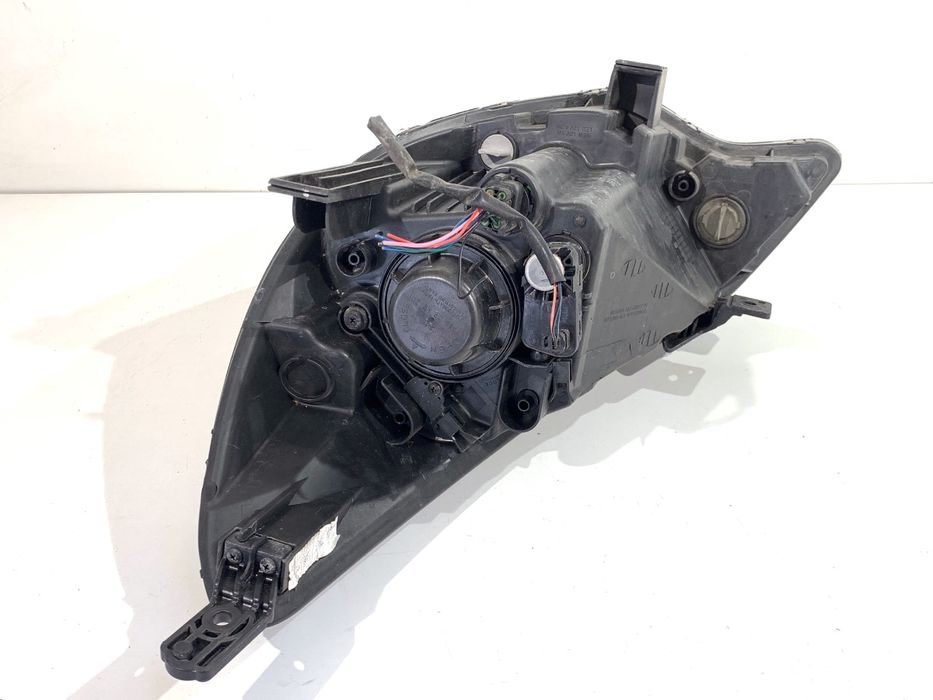 REFLEKTOR PRAWY PRZÓD KIA RIO III 92102-1WXXX 10-17 LAMPA