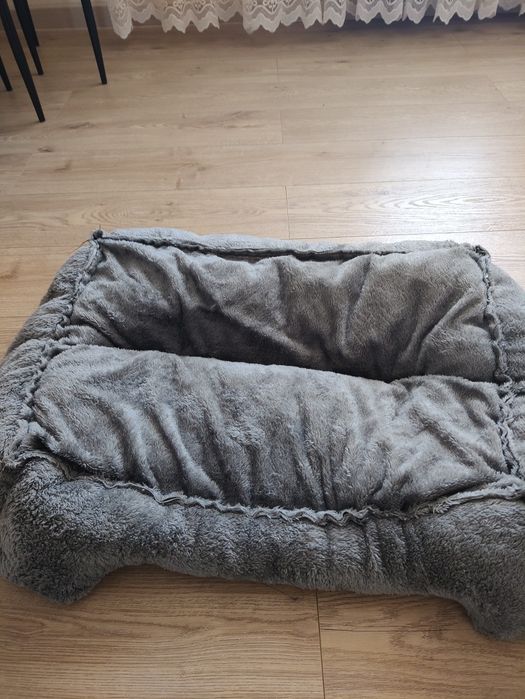 Продам лежачок для котика