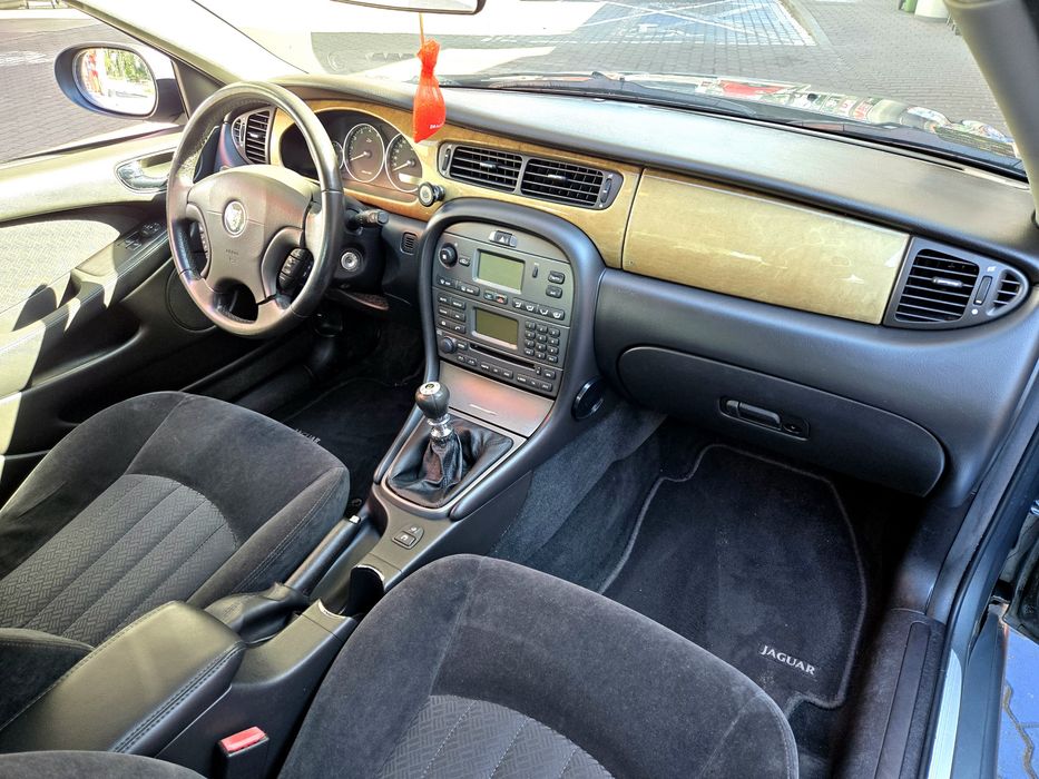 JAGUAR X-TYPE 2.1 Benzyna V6 Manual