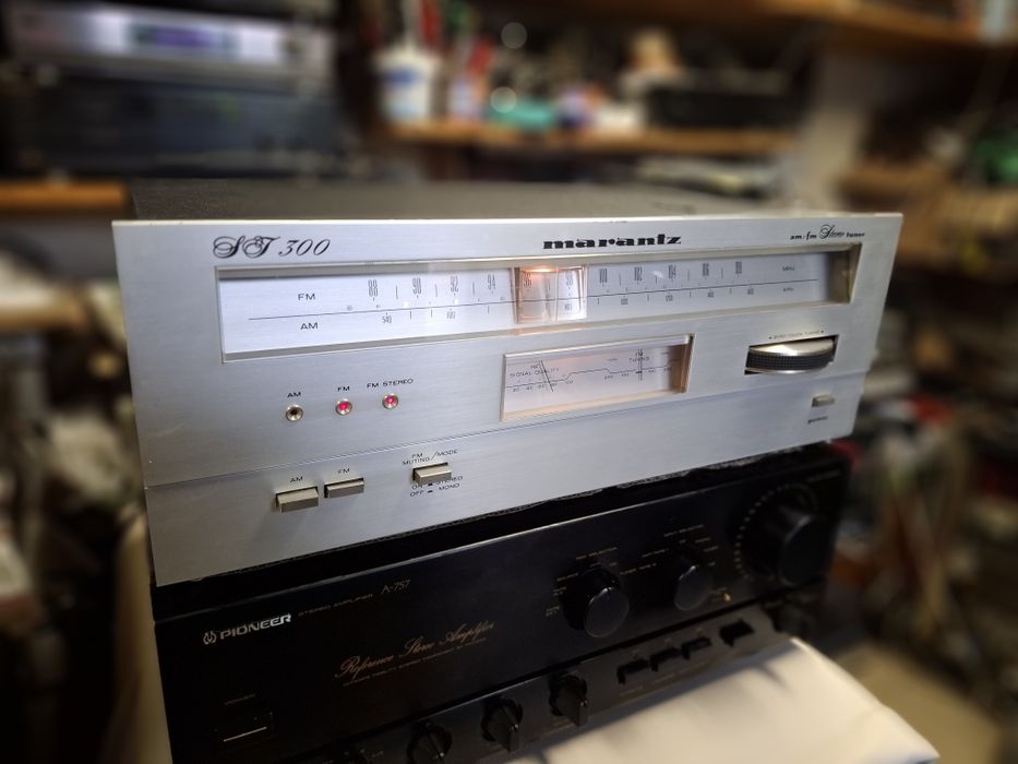 Tuner Marantz SJ-300