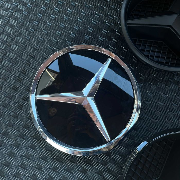 Эмблема емблема Мерседес Mercedes C class V class Vito под решетку